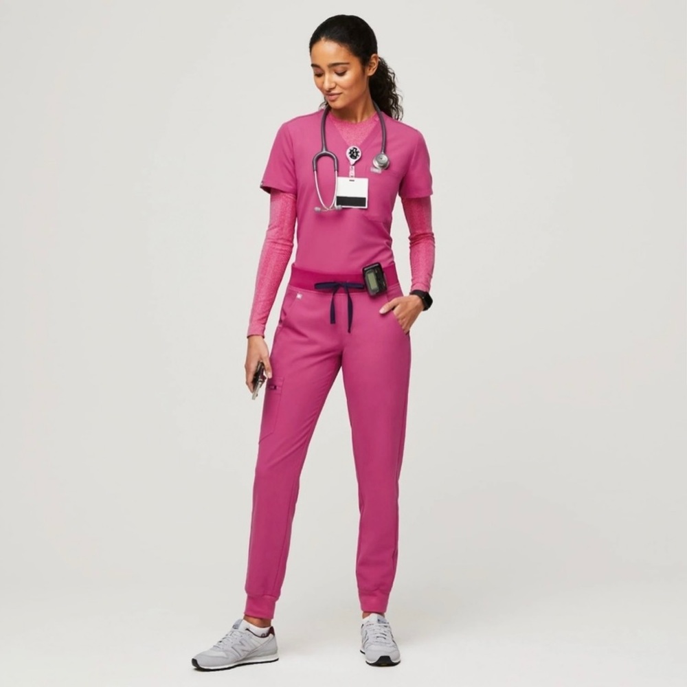 Figs Zamora Joggers. NWT!